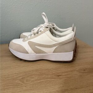 Dolce Vida Braiden Sneakers